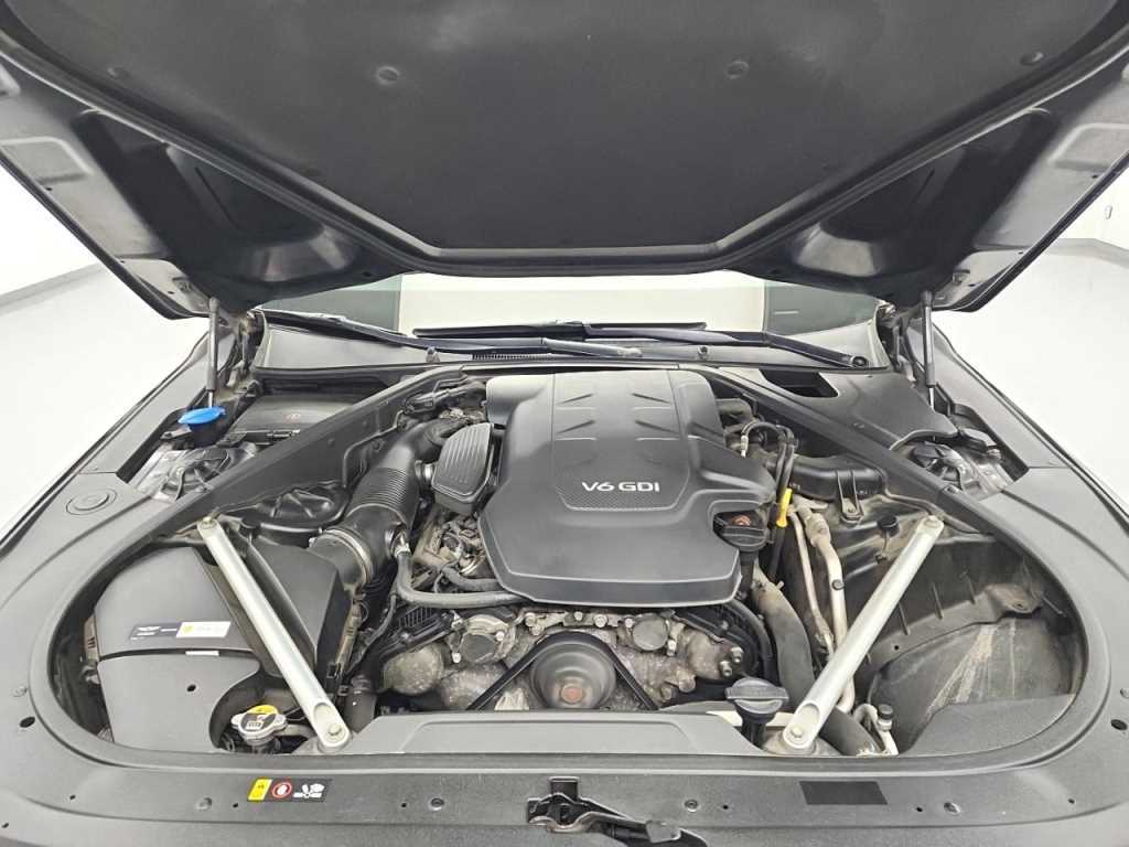 Genesis EQ900 - Vista 5