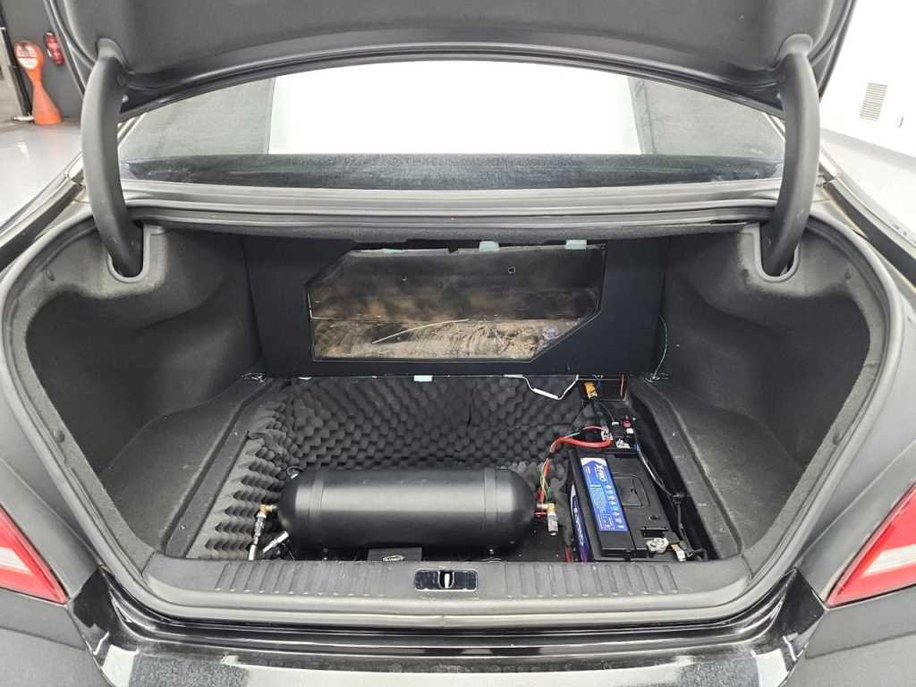 HYUNDAI Equus 2014 Negro - Importación desde Corea - HF Imports Iquique - Foto 18