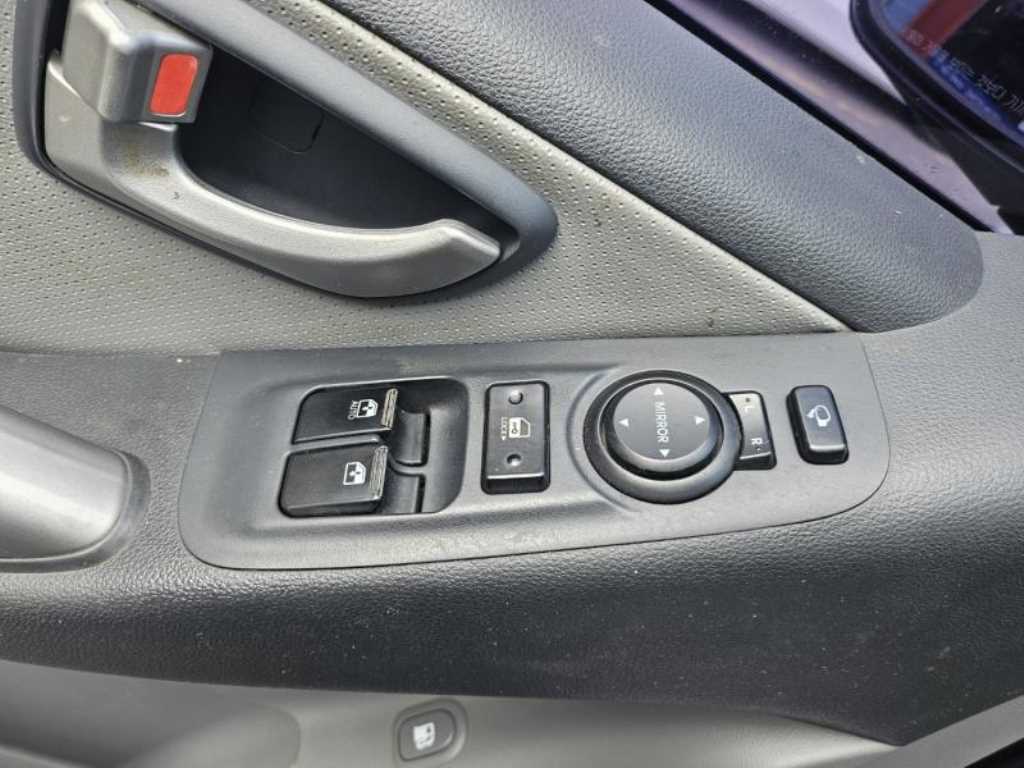 HYUNDAI Starex 2015 Azul - Importación desde Corea - HF Imports Iquique - Foto 15