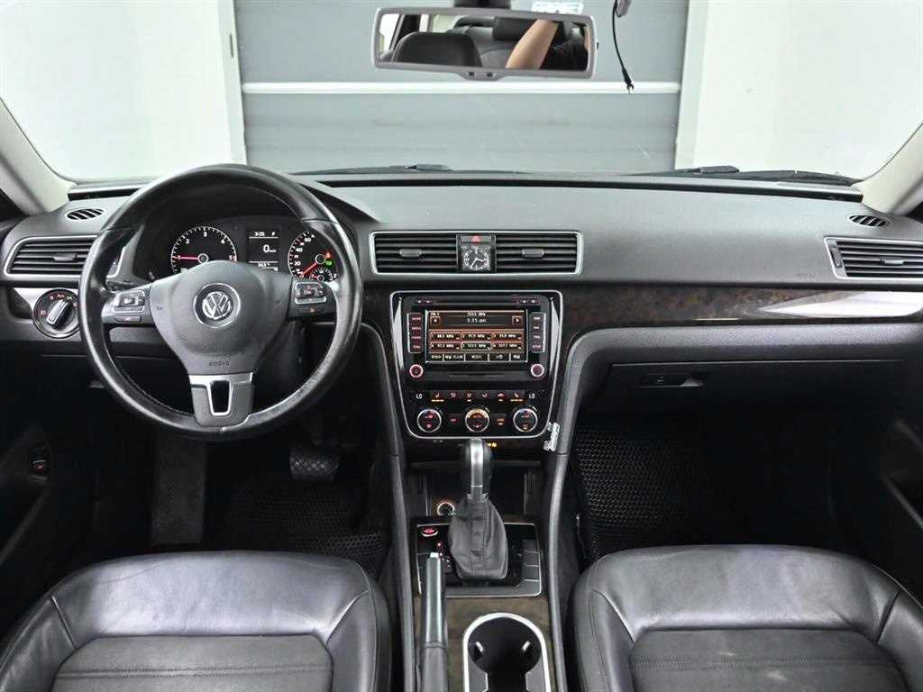 Volkswagen Passat - Vista 7