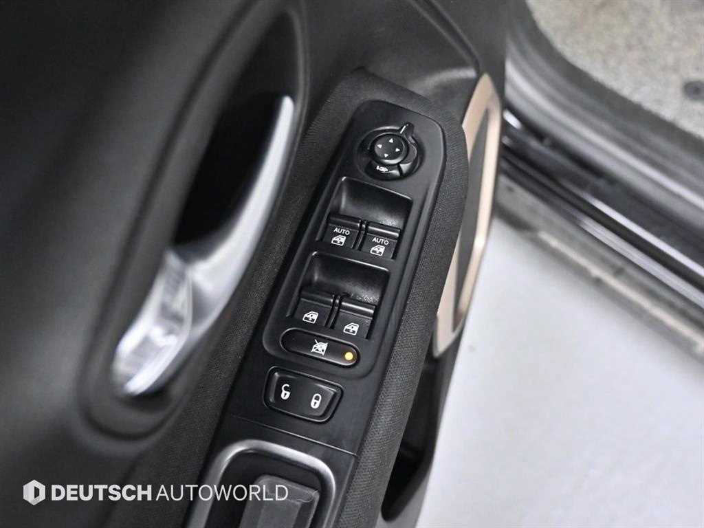 Jeep Renegade 2016 Negro - Importación desde Corea - HF Imports Iquique - Foto 18