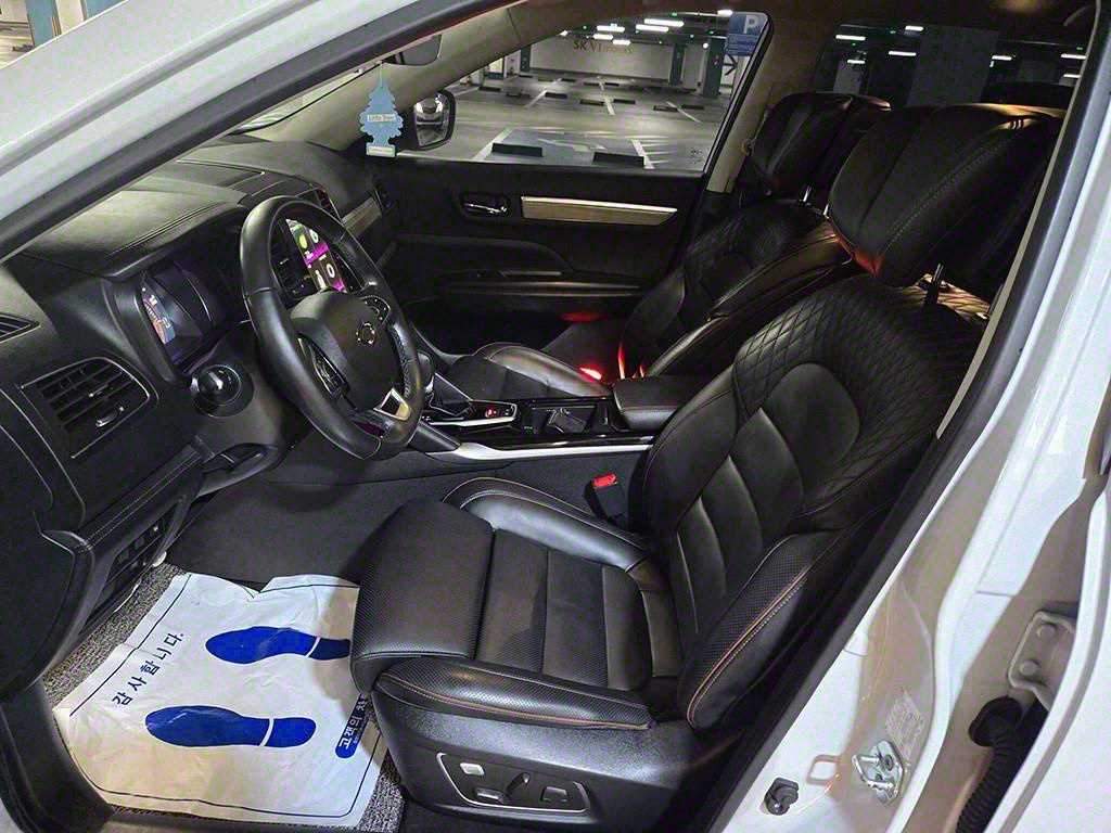 SAMSUNG QM6 - Vista 5