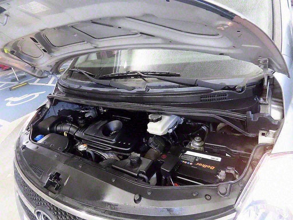 HYUNDAI Starex 2012 Gris - Importación desde Corea - HF Imports Iquique - Foto 17