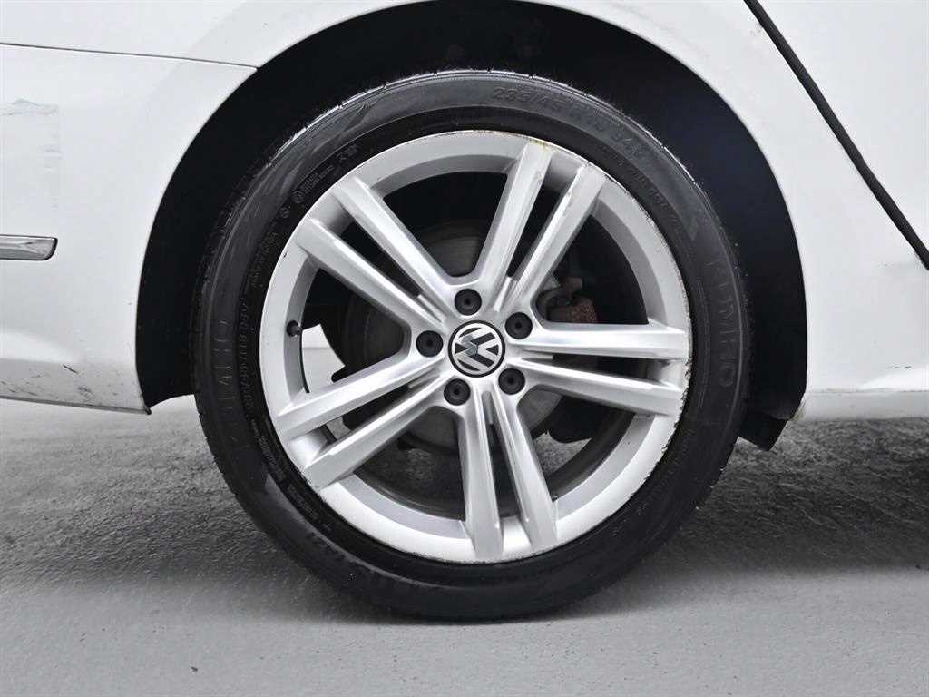 Volkswagen Passat - Vista 5