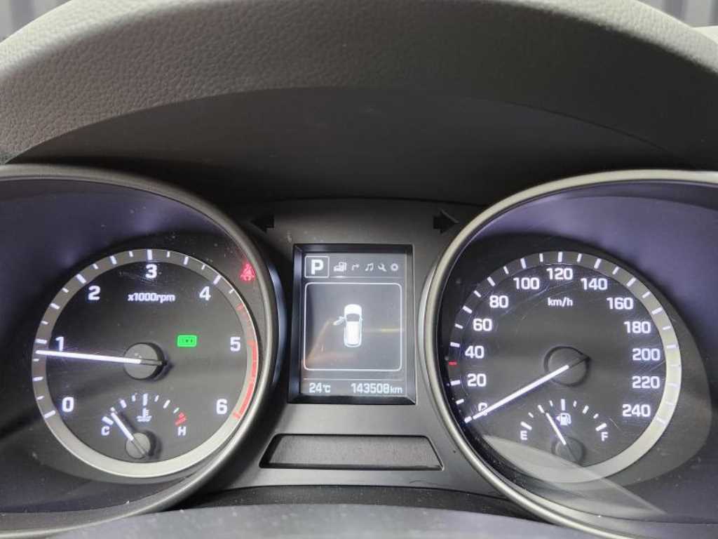 HYUNDAI Santa Fe - Vista 6