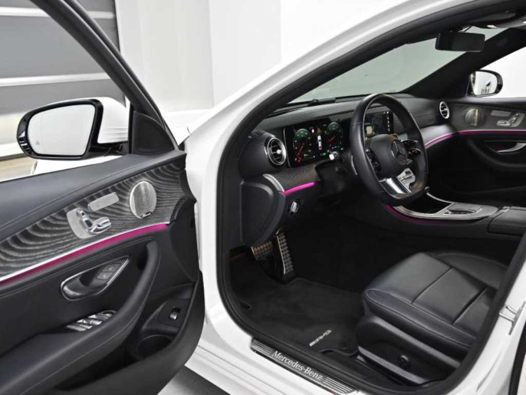 Mercedes Benz E class - Vista 11