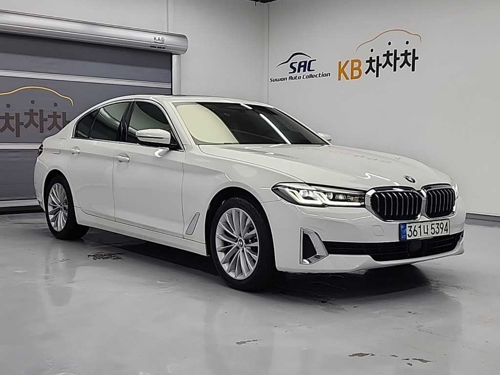 BMW 5 Series - Vista 4
