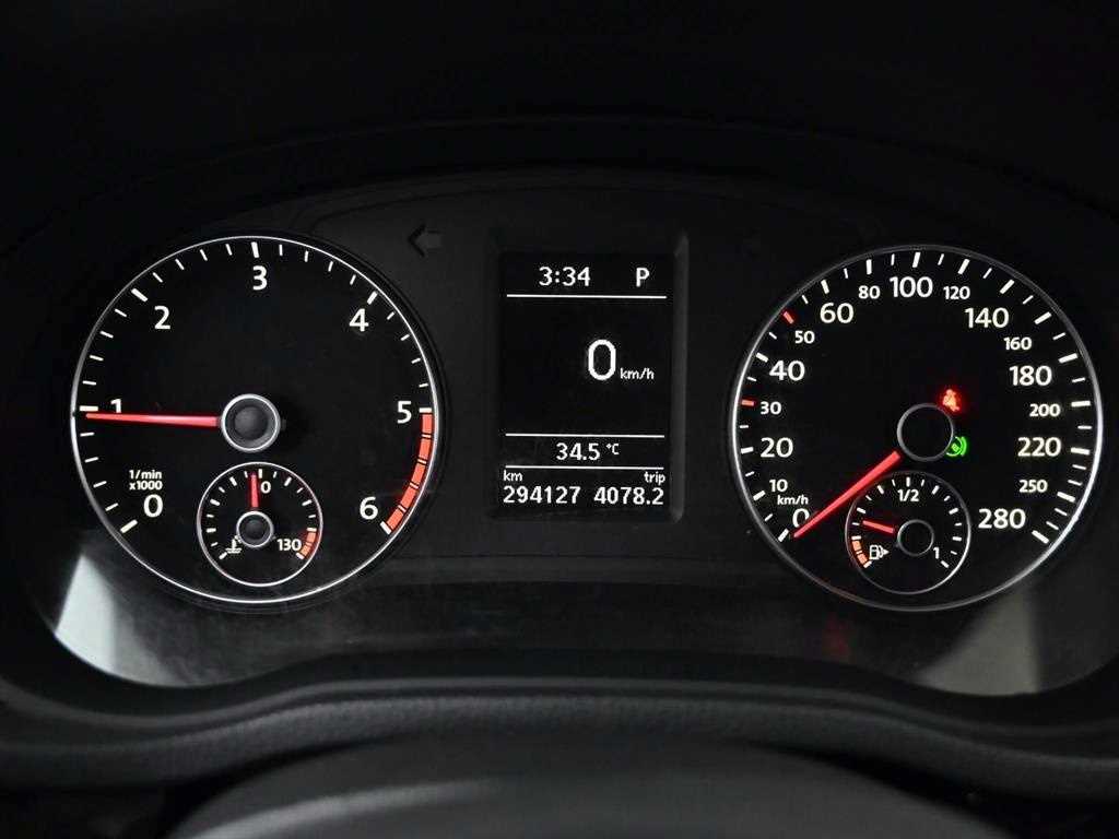 Volkswagen Passat - Vista 8