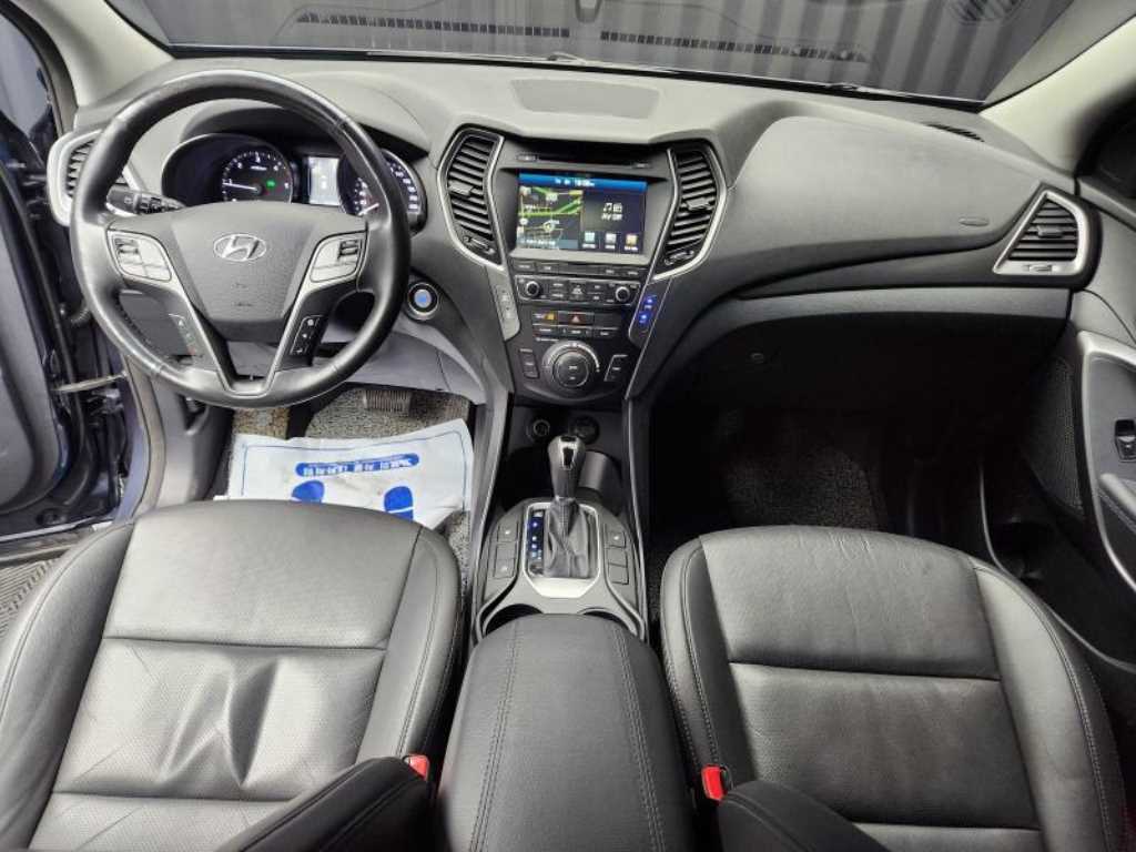 HYUNDAI Santa Fe - Vista 9