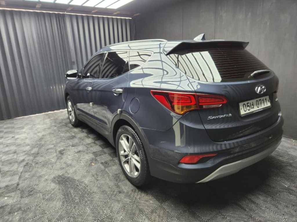HYUNDAI Santa Fe - Vista 4