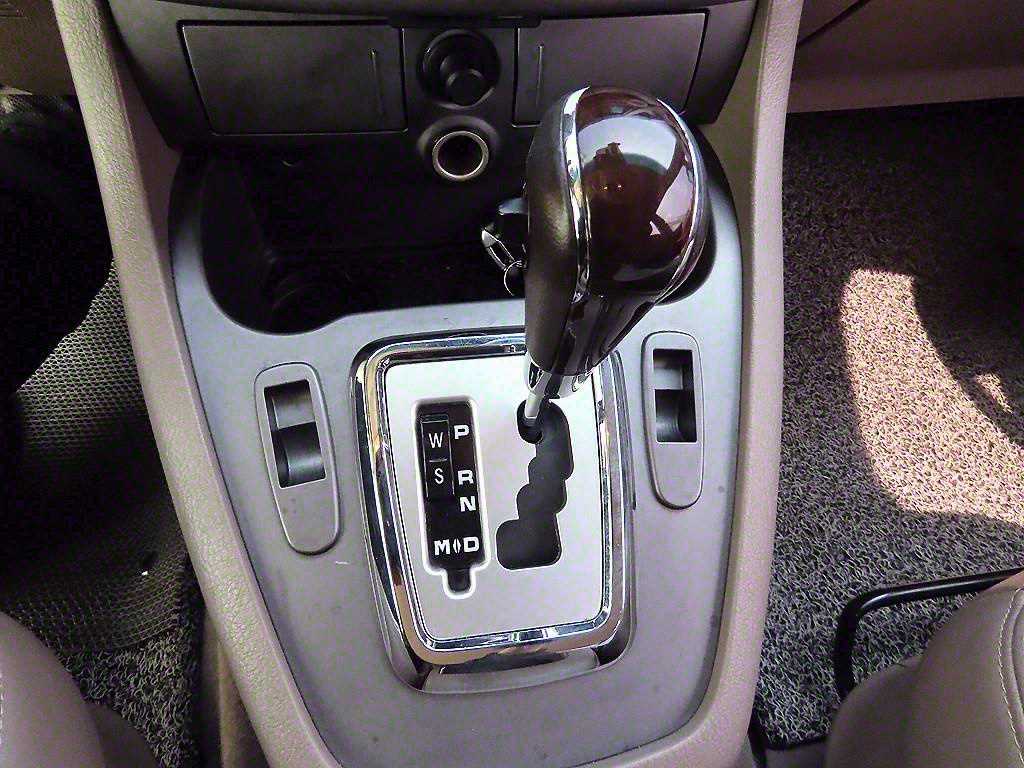 Ssangyong Korando - Vista 11