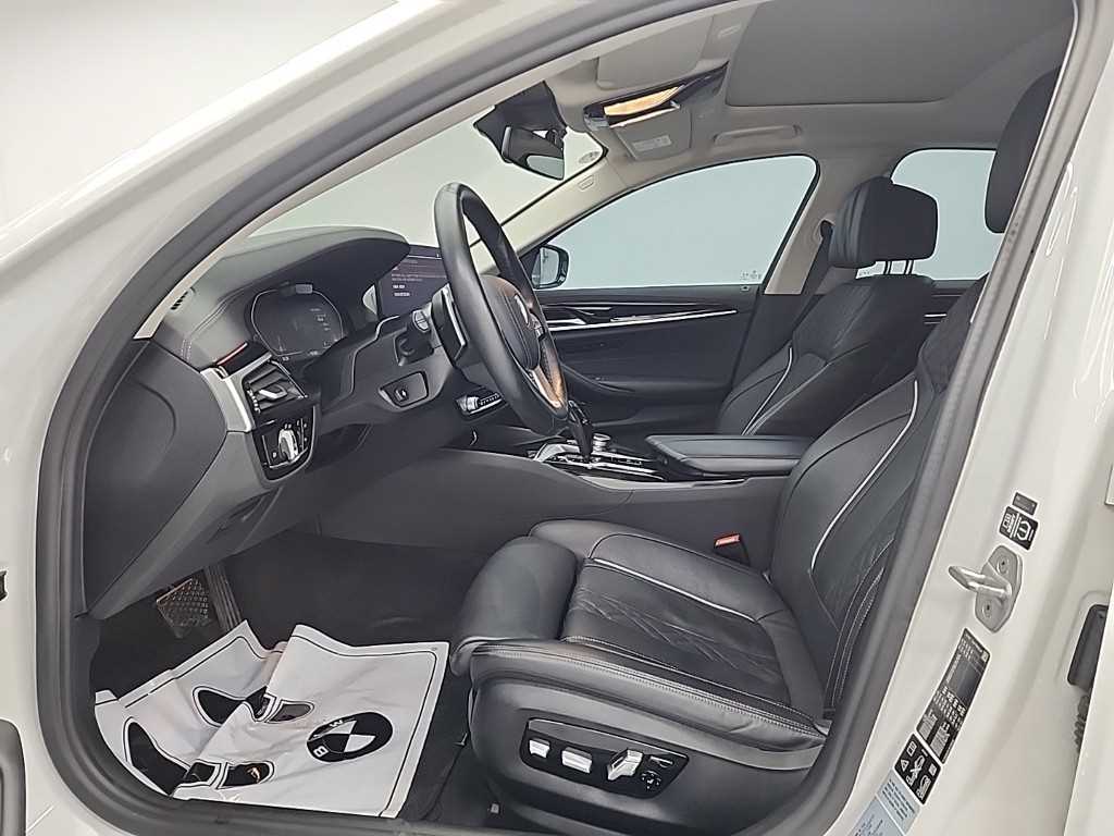 BMW 5 Series - Vista 11