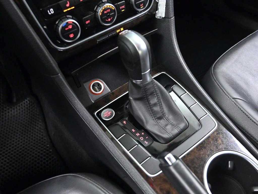 Volkswagen Passat - Vista 9