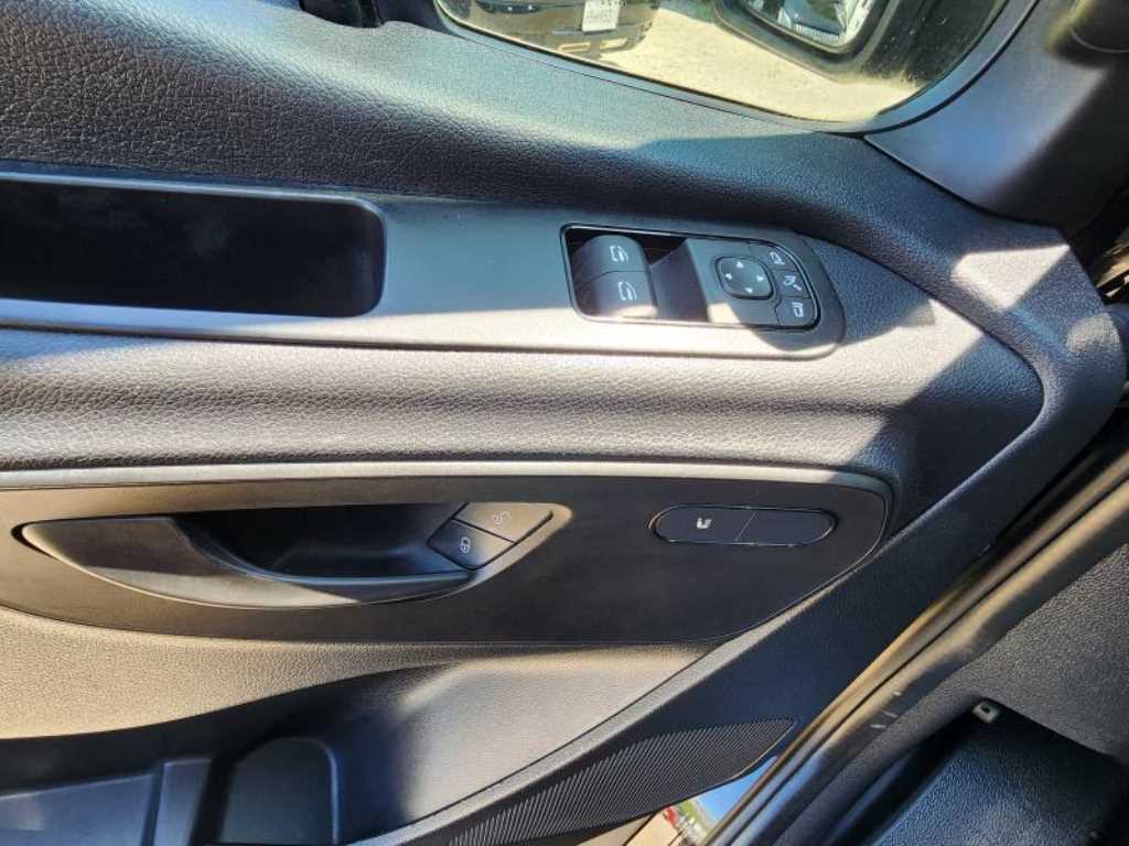 Mercedes Benz Sprinter - Vista 12