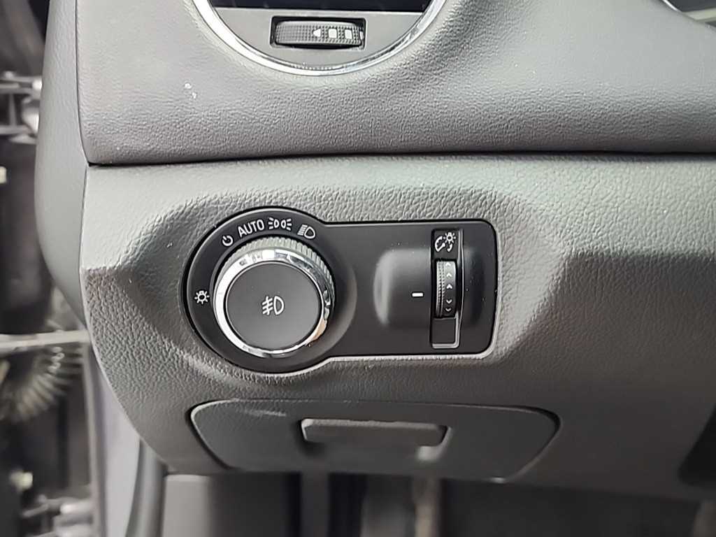 Chevrolet Cruise 2013 Gris - Importación desde Corea - HF Imports Iquique - Foto 17