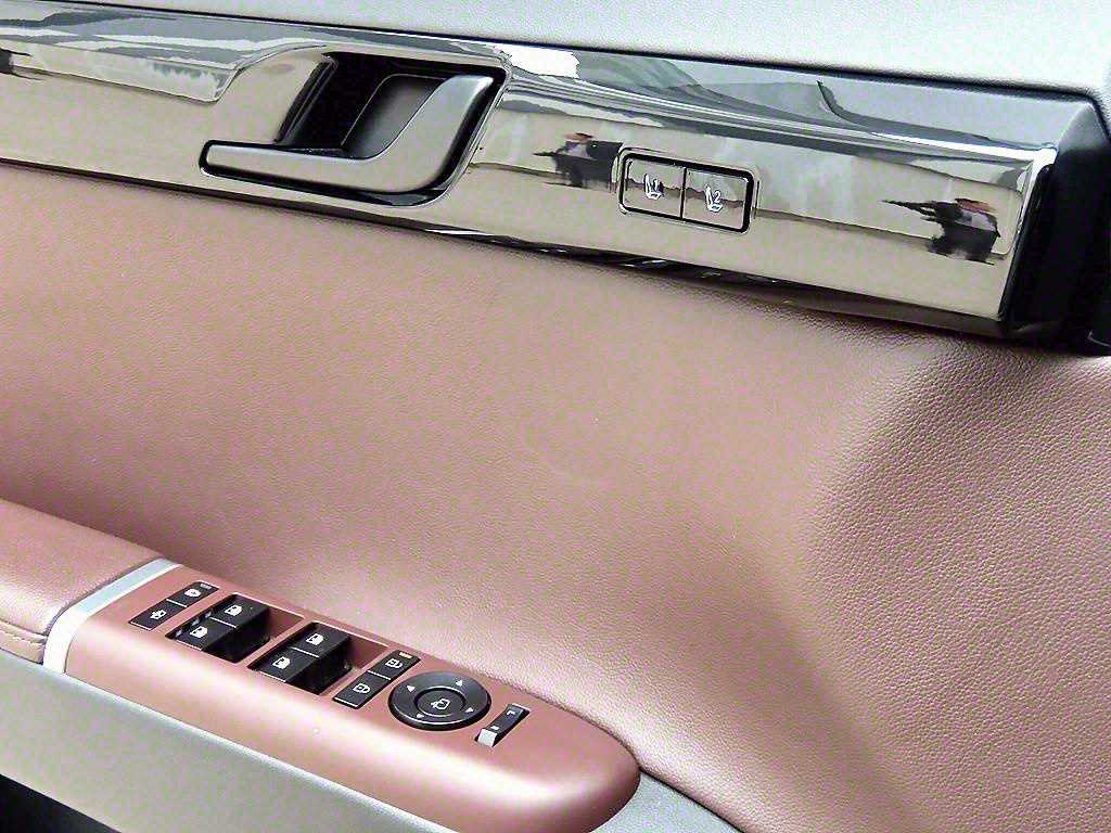 HYUNDAI Grandeur - Vista 11