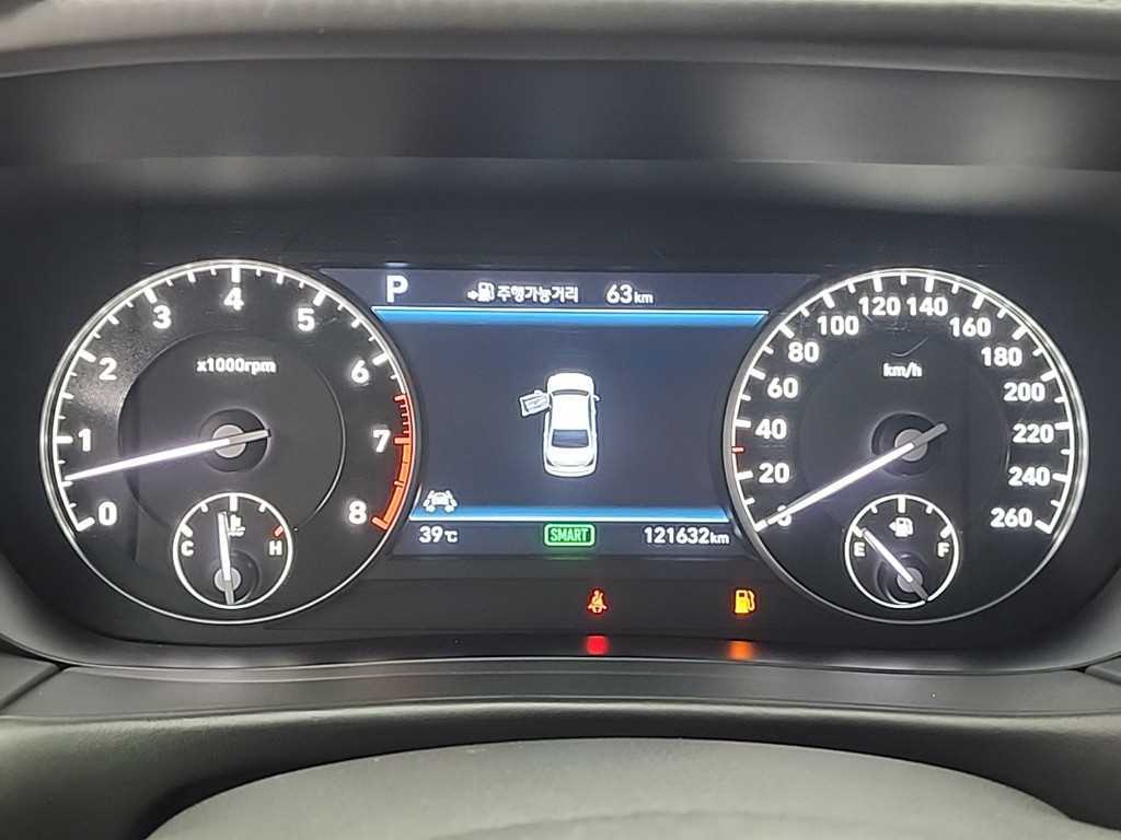 Genesis EQ900 - Vista 6