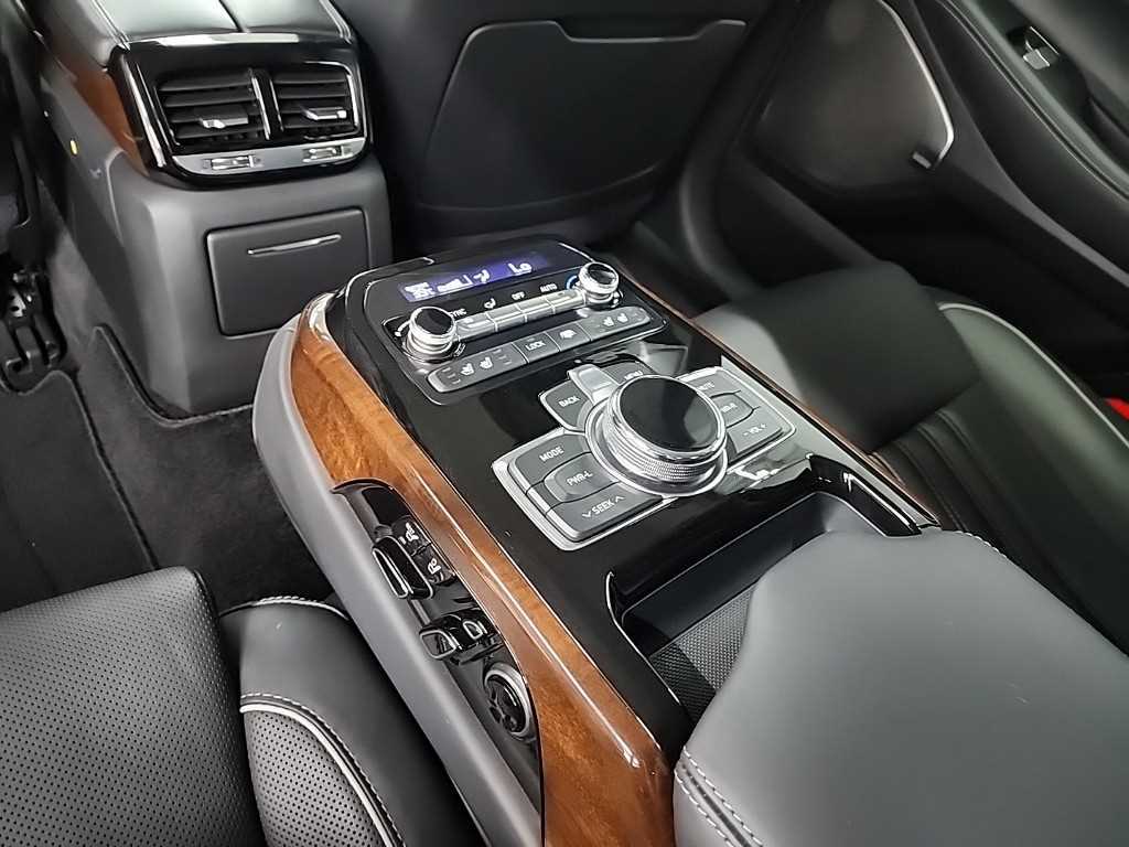 Genesis EQ900 2018 - Importación desde Corea - HF Imports Iquique - Foto 13