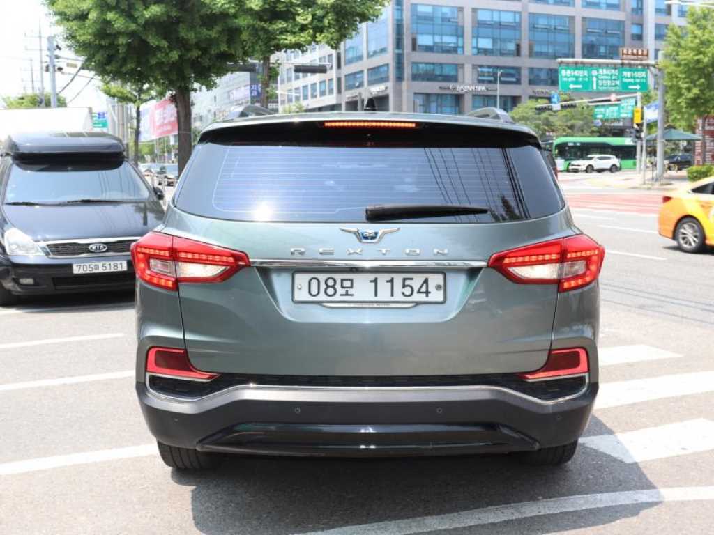 Ssangyong Rexton - Vista 6