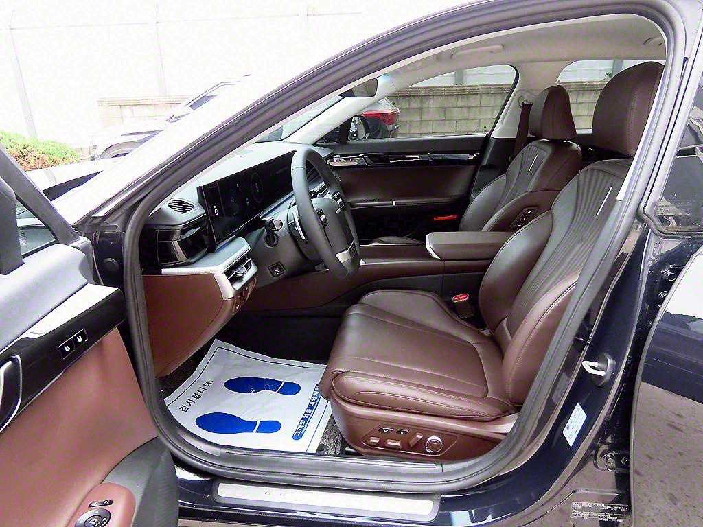 HYUNDAI Grandeur - Vista 5