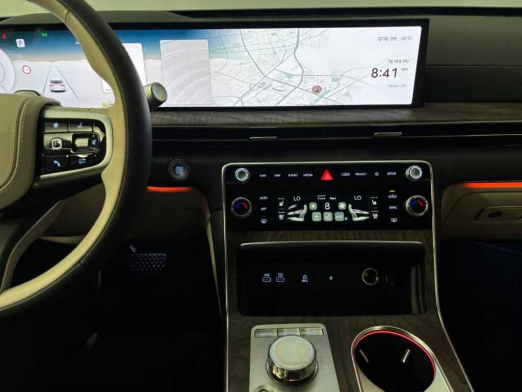 Genesis GV80 - Vista 9