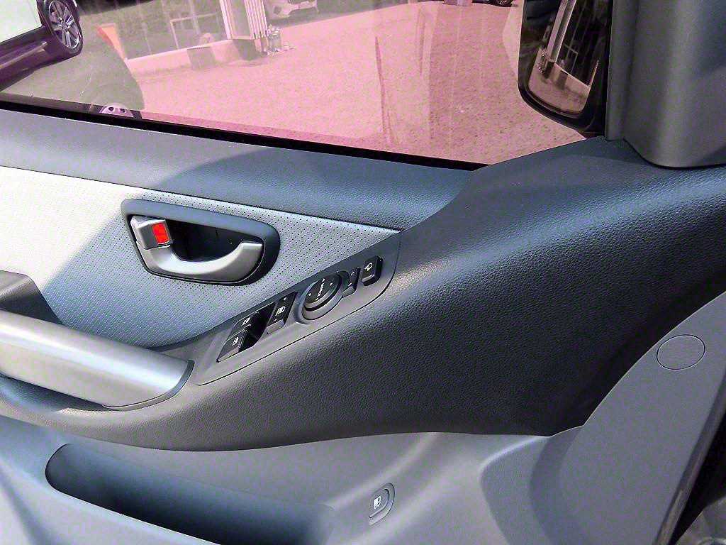 HYUNDAI Starex - Vista 11