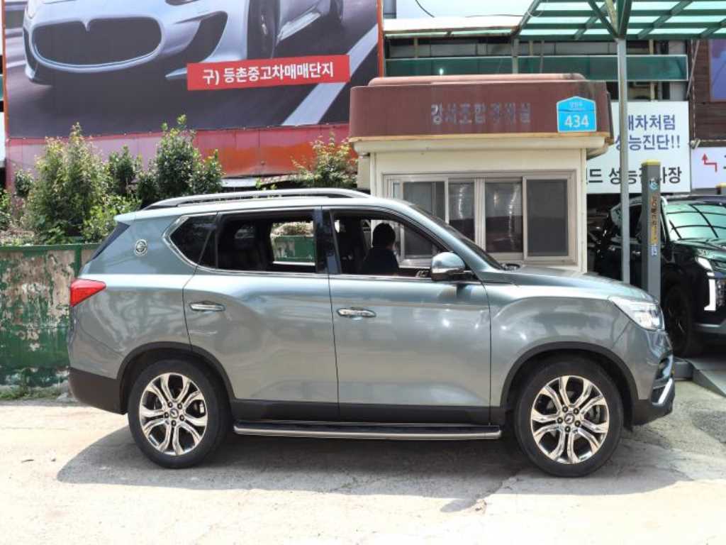 Ssangyong Rexton - Vista 4