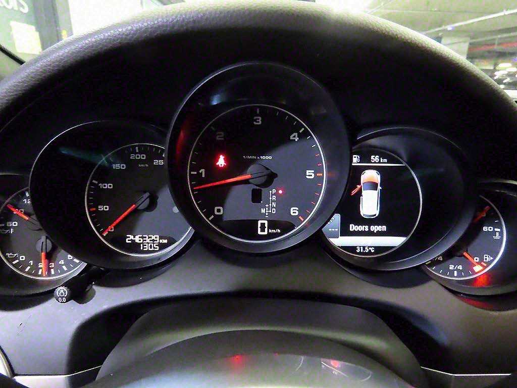 Porsche Cayenne - Vista 9