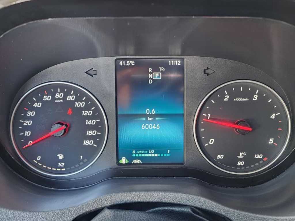 Mercedes Benz Sprinter - Vista 7