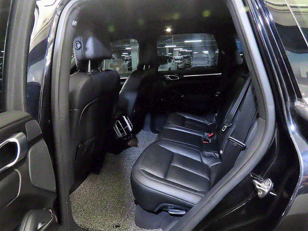 Porsche Cayenne 2015 Negro - Importación desde Corea - HF Imports Iquique - Foto 15