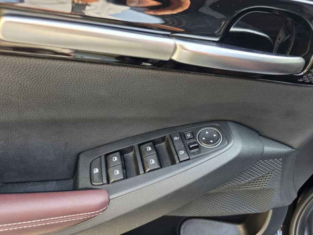 KIA Seltos - Vista 10