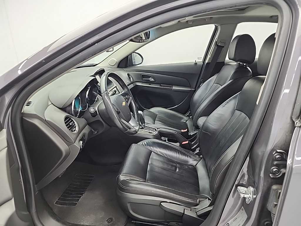 Chevrolet Cruise - Vista 11