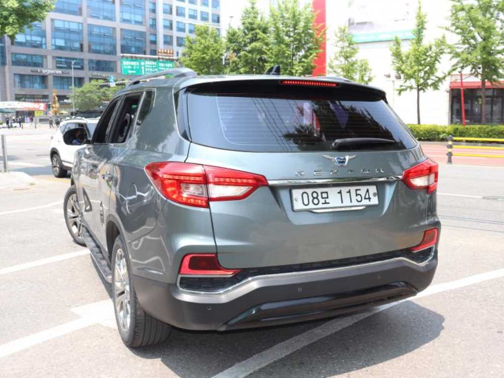 Ssangyong Rexton - Vista 5