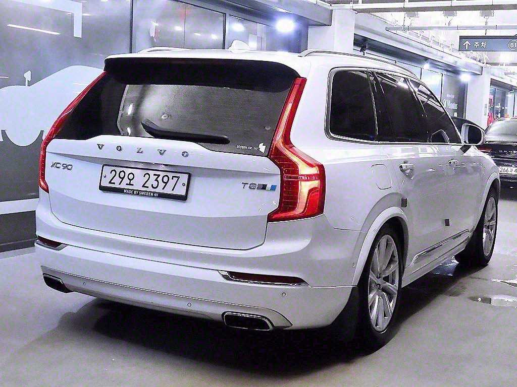 Volvo XC90 - Vista 4
