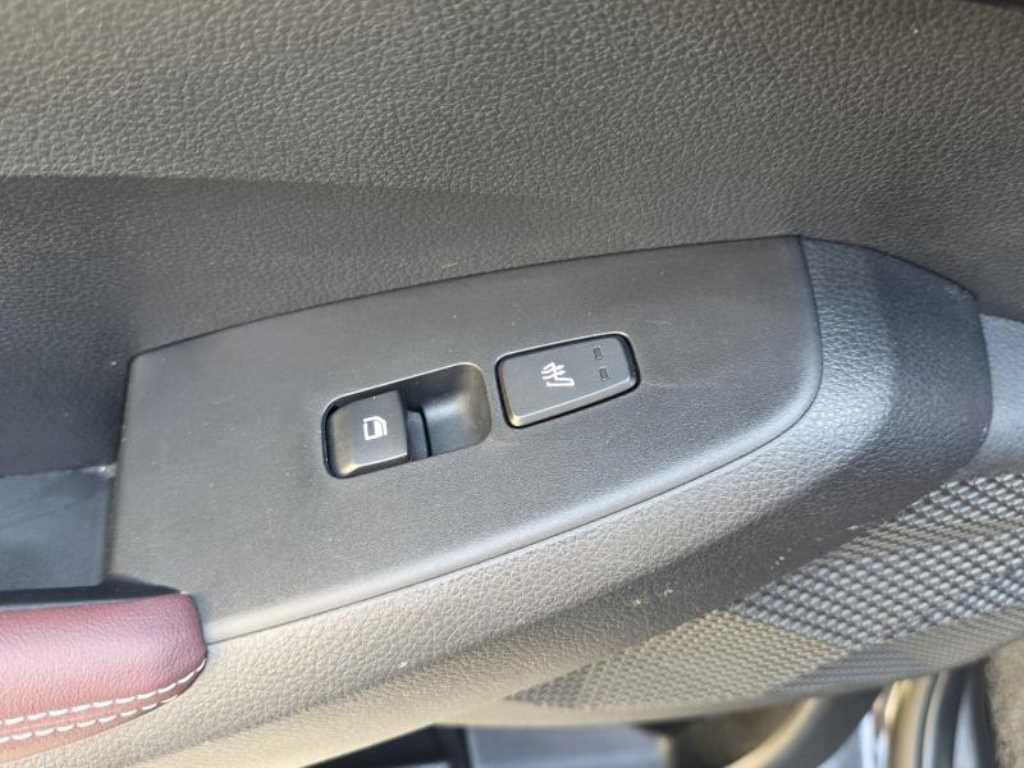 KIA Seltos - Vista 6