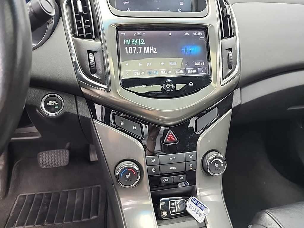 Chevrolet Cruise - Vista 10