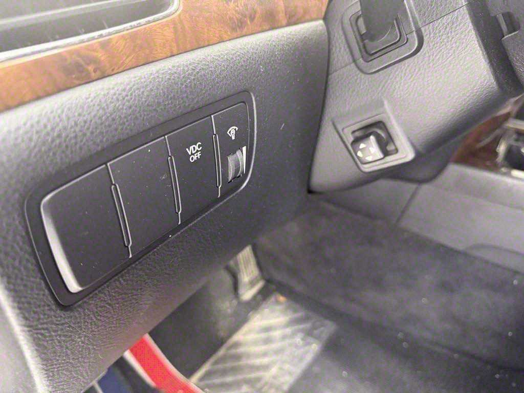 HYUNDAI Genesis - Vista 11