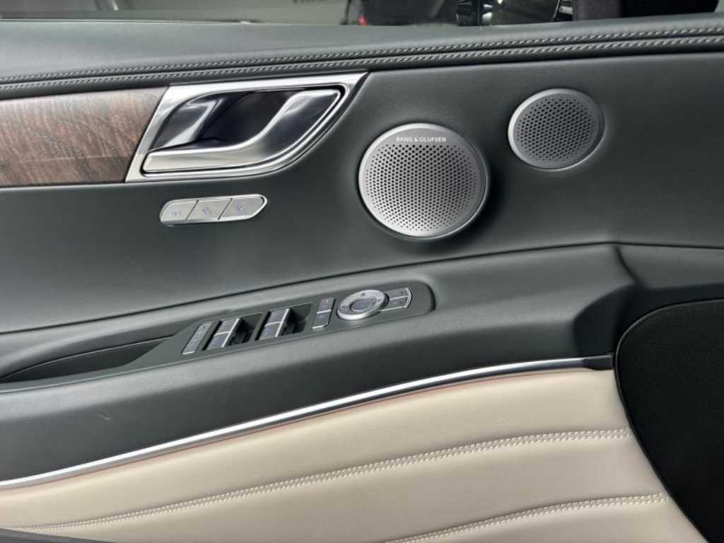 Genesis GV80 2024 Negro - Importación desde Corea - HF Imports Iquique - Foto 14