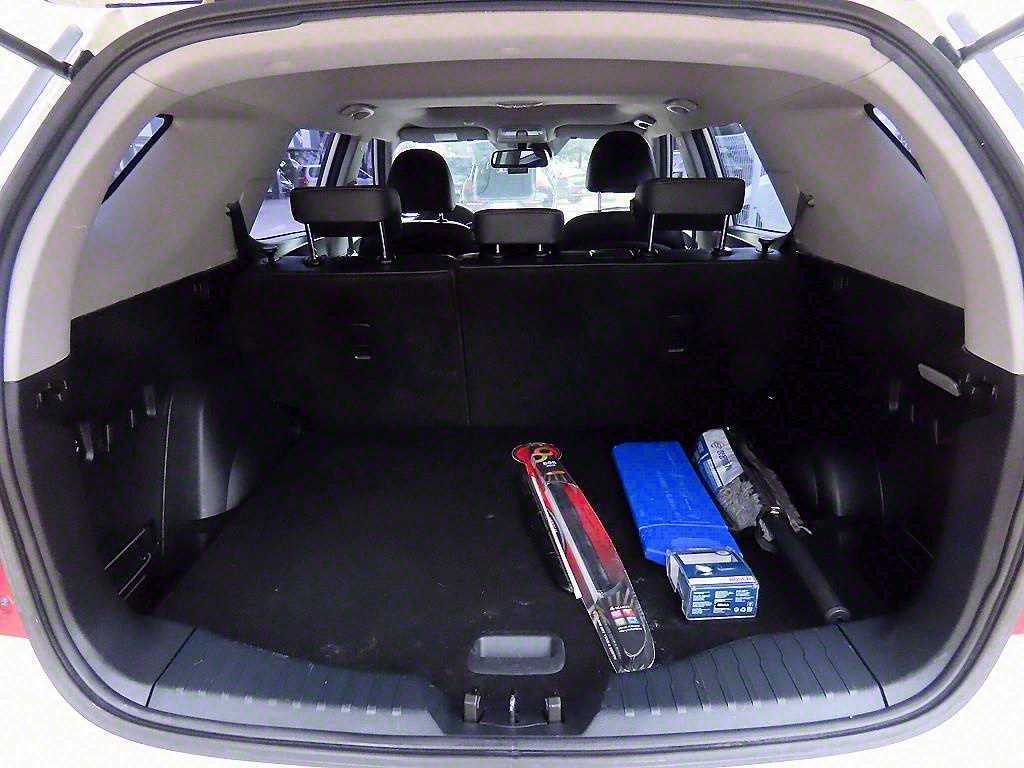 Ssangyong Tivoli 2017 Blanco - Importación desde Corea - HF Imports Iquique - Foto 17