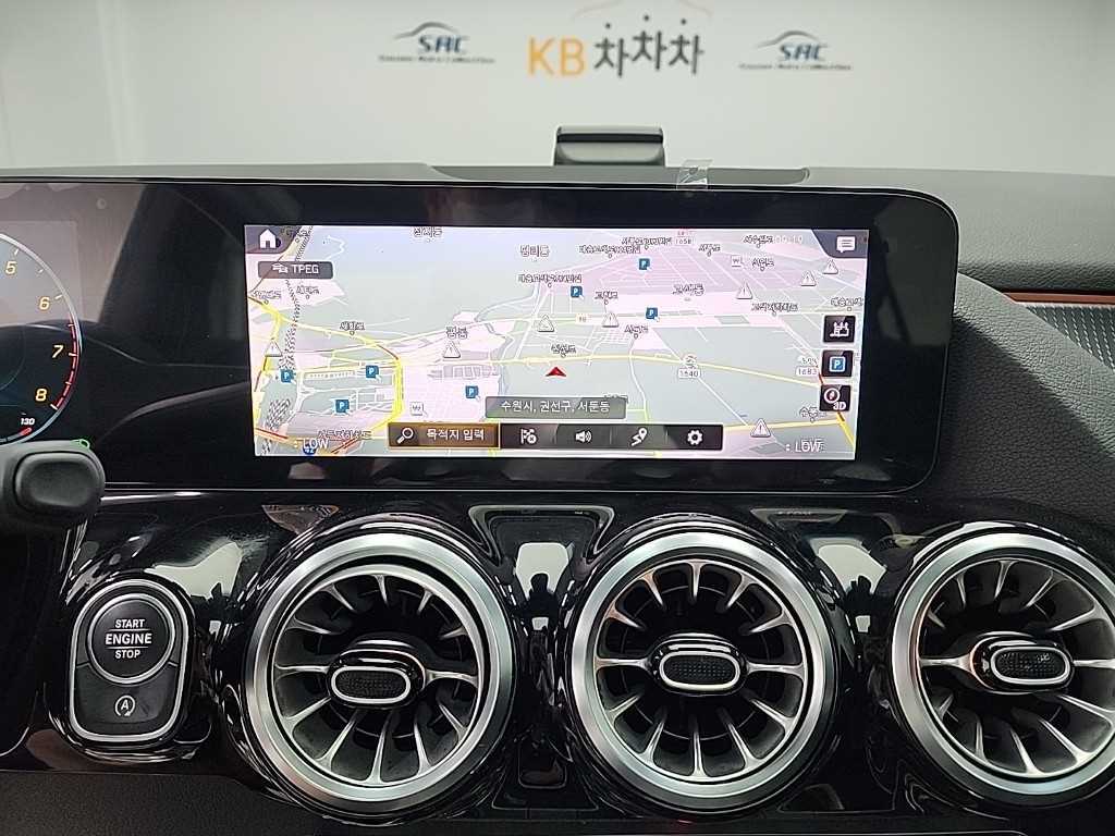 Mercedes Benz GLA Class 2021 Blanco - Importación desde Corea - HF Imports Iquique - Foto 14