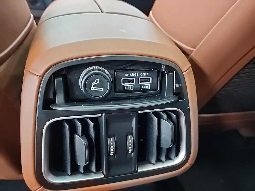 Maserati Levante 2022 Azul - Importación desde Corea - HF Imports Iquique - Foto 13