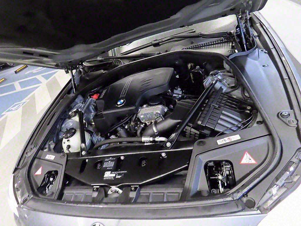 BMW 5 Series 2013 Gris - Importación desde Corea - HF Imports Iquique - Foto 19