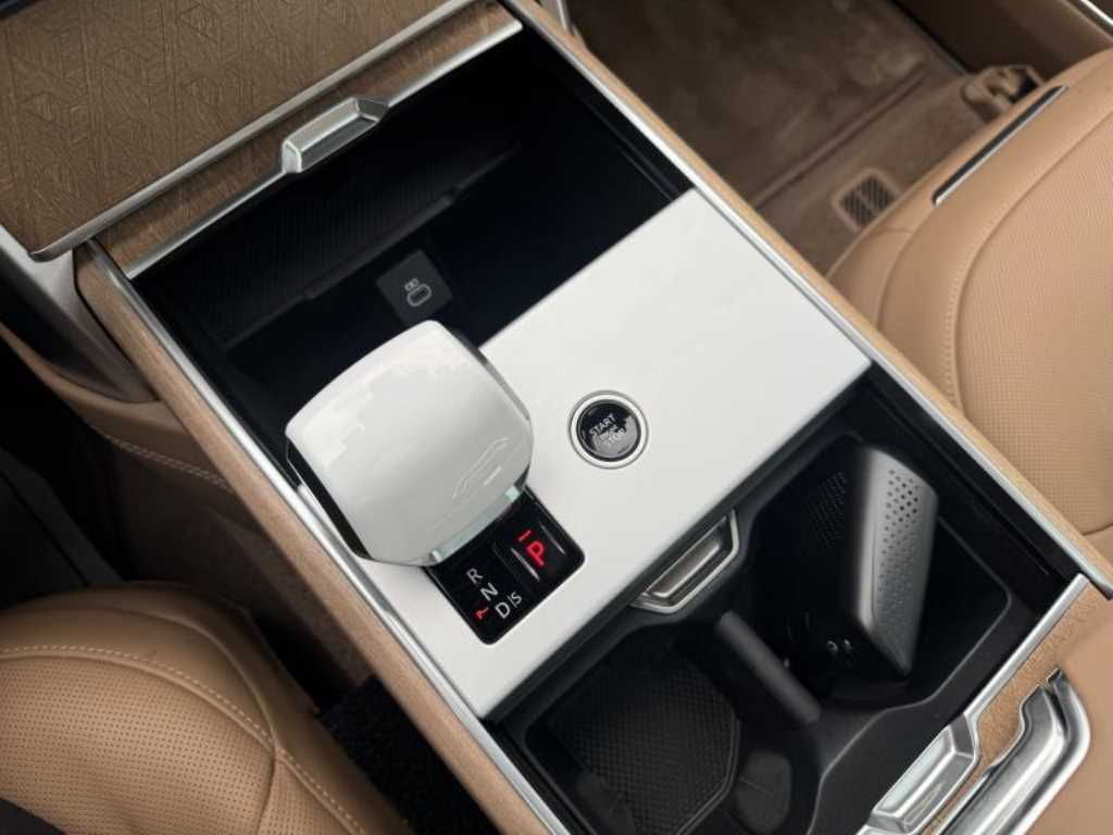 Land Rover Range Rover 2024 Gris - Importación desde Corea - HF Imports Iquique - Foto 16