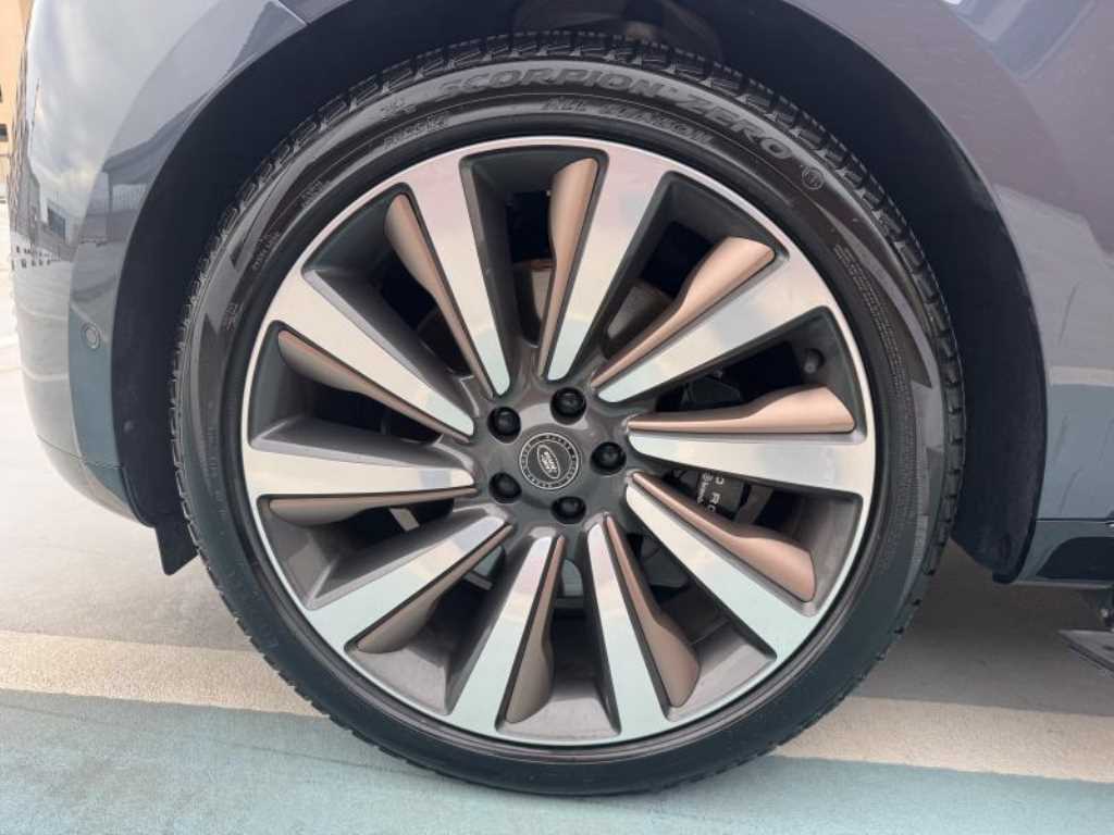 Land Rover Range Rover - Vista 5