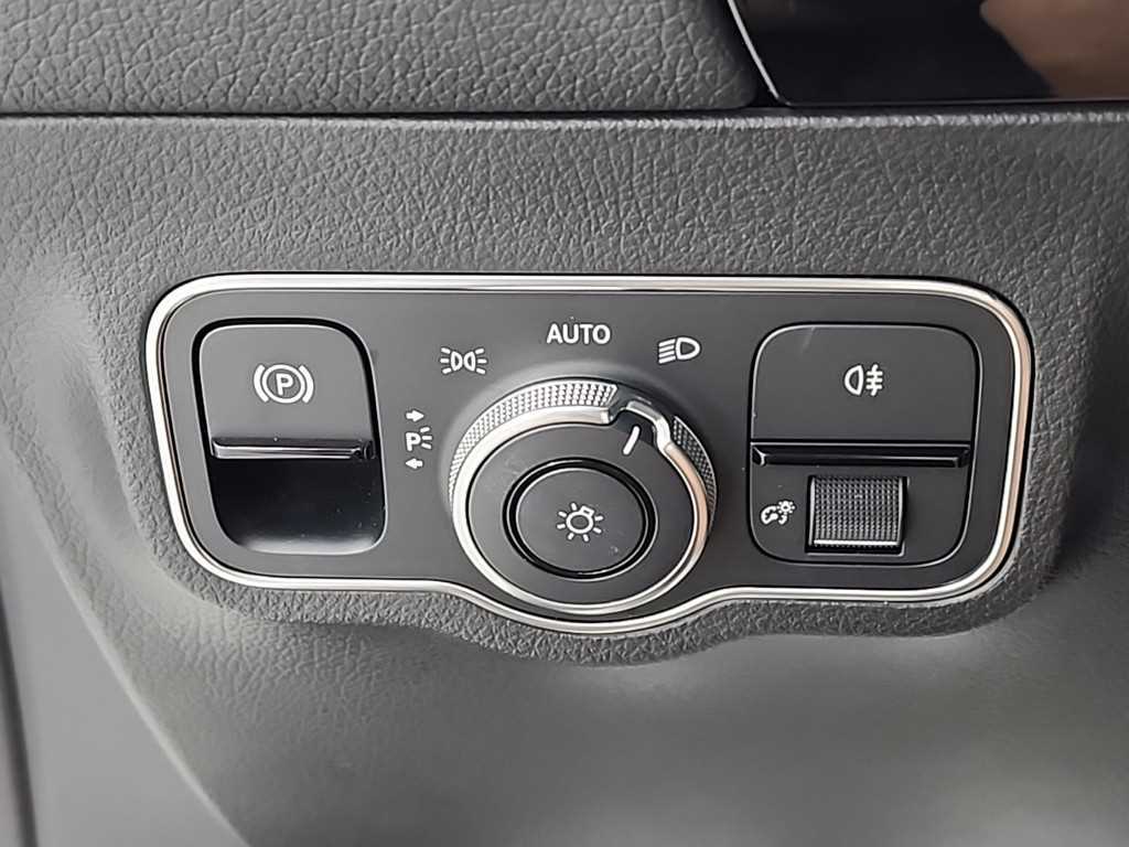 Mercedes Benz GLA Class 2021 Blanco - Importación desde Corea - HF Imports Iquique - Foto 18