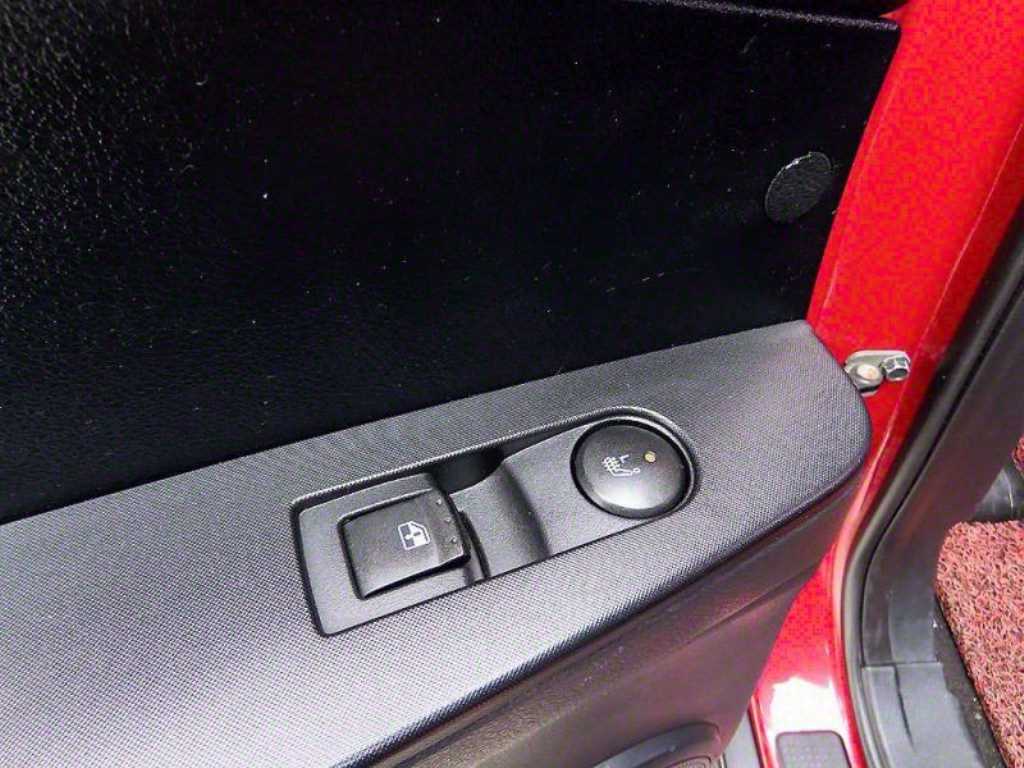 Ssangyong Korando 2014 Rojo - Importación desde Corea - HF Imports Iquique - Foto 17