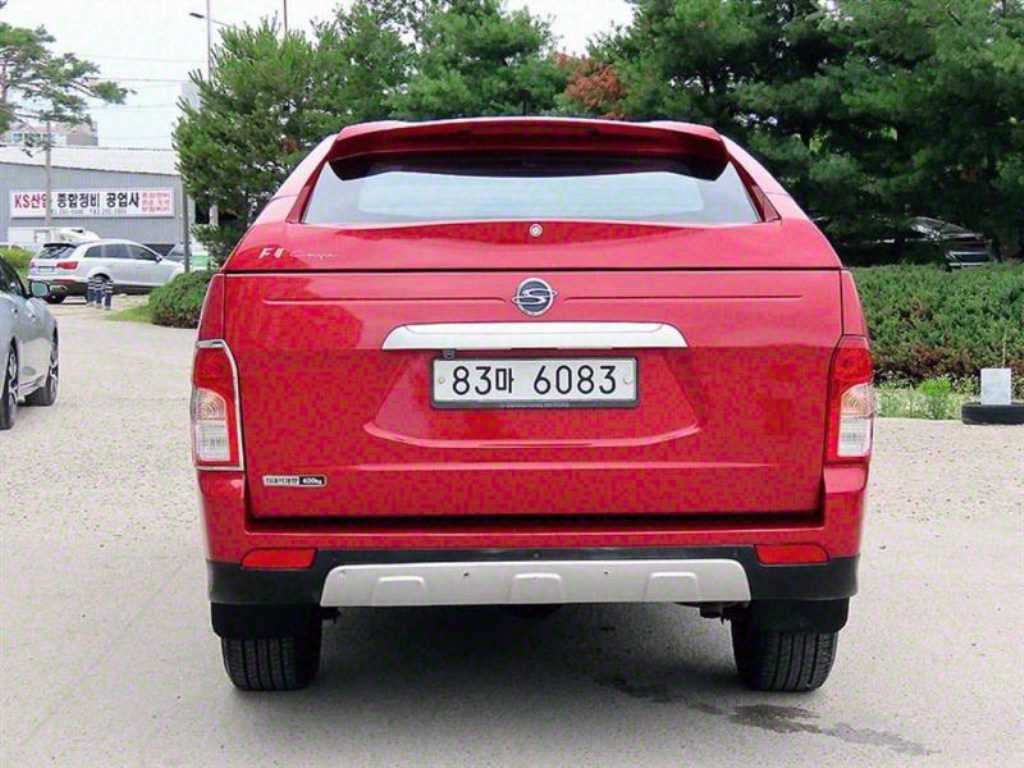 Ssangyong Korando - Vista 4