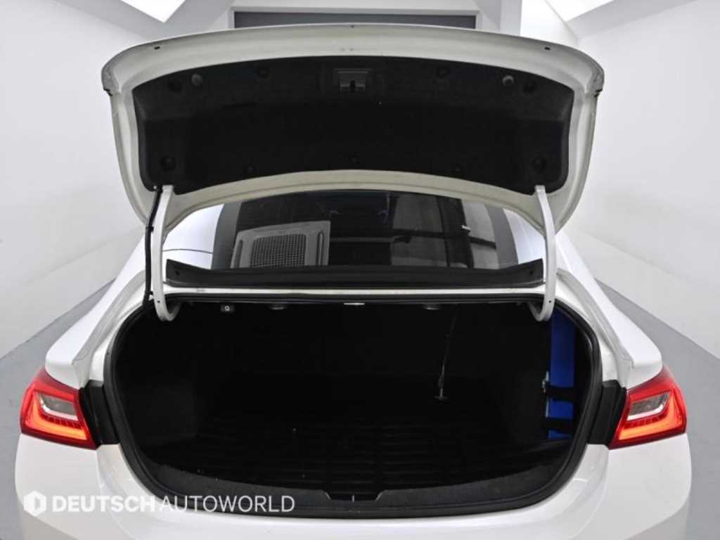 Chevrolet Malibu 2017 Blanco - Importación desde Corea - HF Imports Iquique - Foto 19