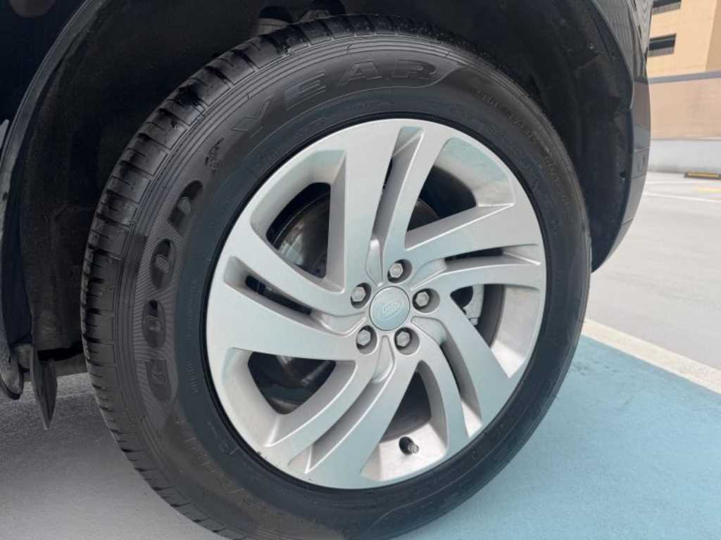 Land Rover Range Rover Bike 2024 Negro - Importación desde Corea - HF Imports Iquique - Foto 18