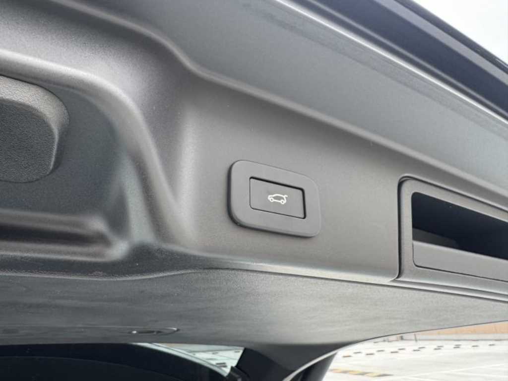 Land Rover Range Rover Bike 2024 Negro - Importación desde Corea - HF Imports Iquique - Foto 17